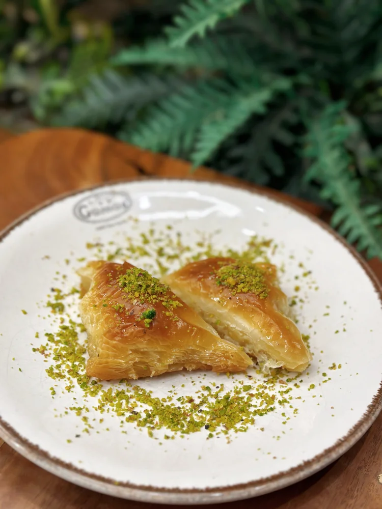 Ballı Börek