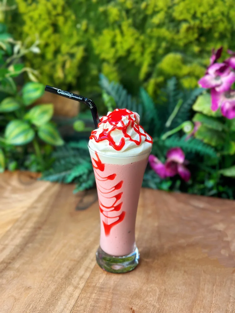 Milkshake Çilek 