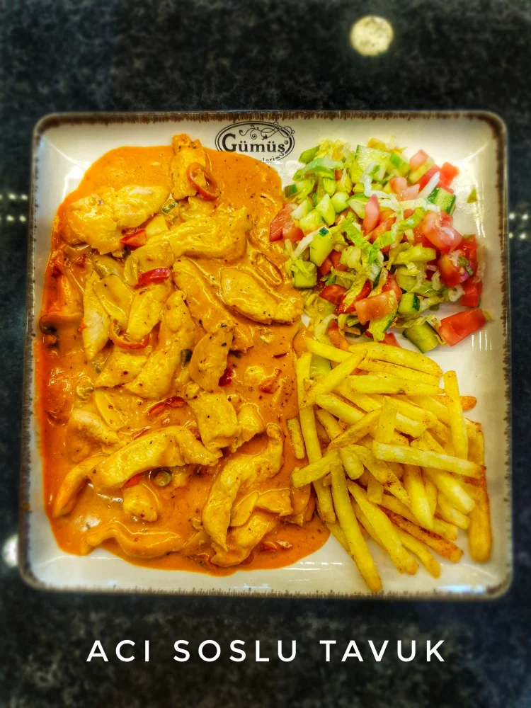 Acı Soslu Tavuk